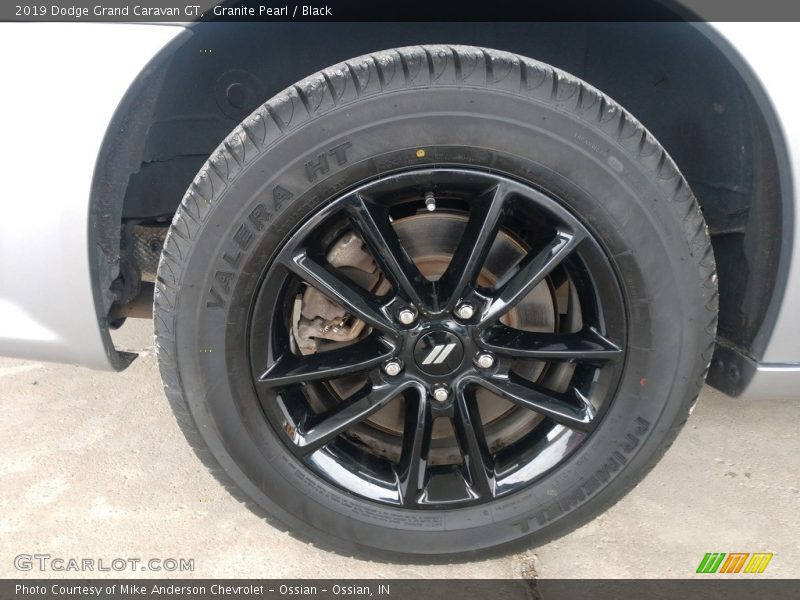 Granite Pearl / Black 2019 Dodge Grand Caravan GT