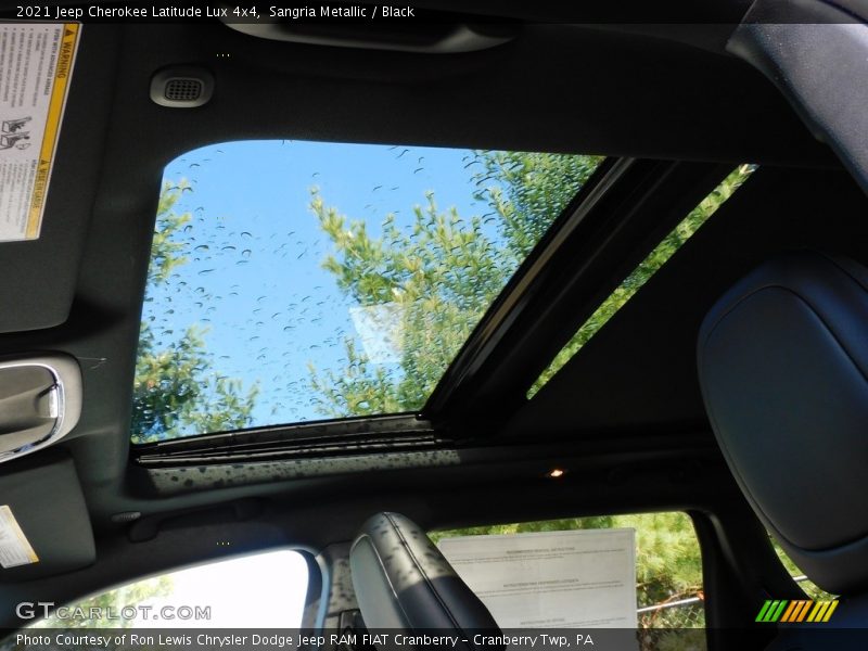 Sangria Metallic / Black 2021 Jeep Cherokee Latitude Lux 4x4