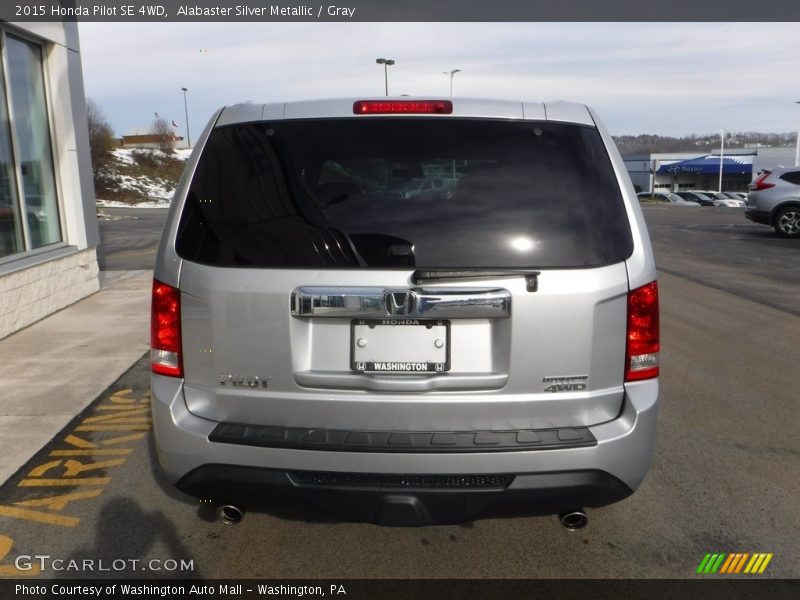 Alabaster Silver Metallic / Gray 2015 Honda Pilot SE 4WD