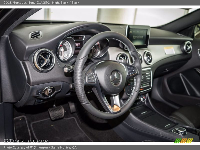 Night Black / Black 2018 Mercedes-Benz GLA 250