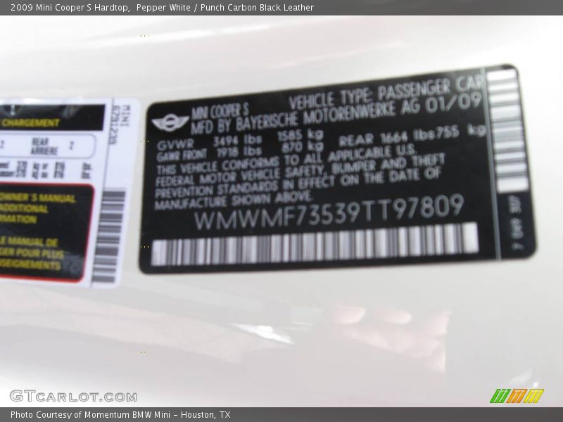 Pepper White / Punch Carbon Black Leather 2009 Mini Cooper S Hardtop