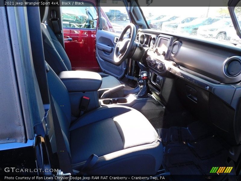 Black / Black 2021 Jeep Wrangler Sport 4x4