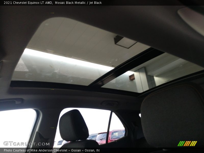 Mosaic Black Metallic / Jet Black 2021 Chevrolet Equinox LT AWD