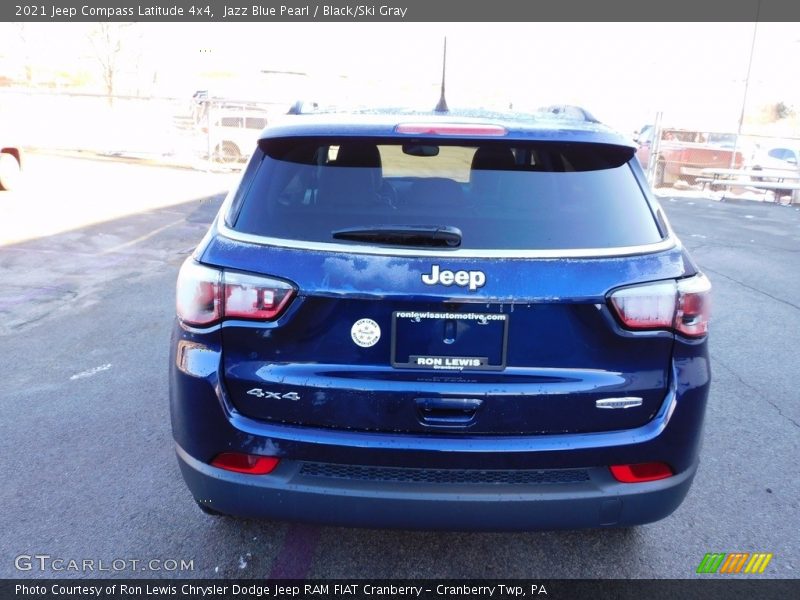 Jazz Blue Pearl / Black/Ski Gray 2021 Jeep Compass Latitude 4x4