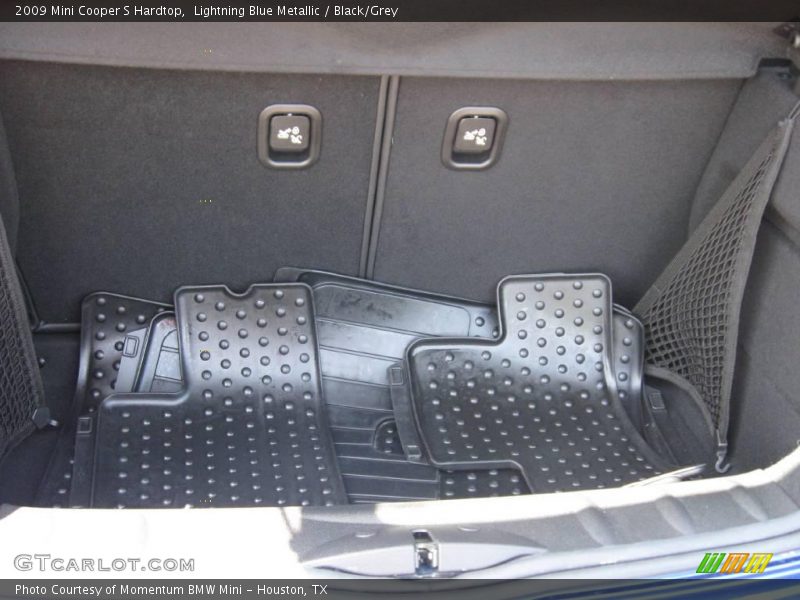 Lightning Blue Metallic / Black/Grey 2009 Mini Cooper S Hardtop
