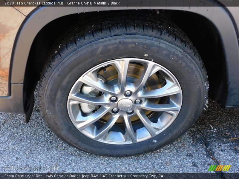 Granite Crystal Metallic / Black 2020 Jeep Cherokee Latitude Plus