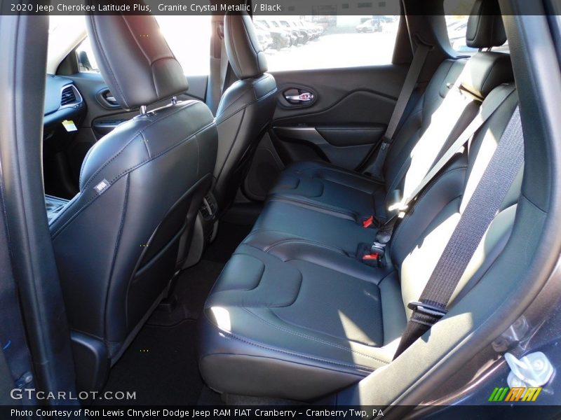 Granite Crystal Metallic / Black 2020 Jeep Cherokee Latitude Plus