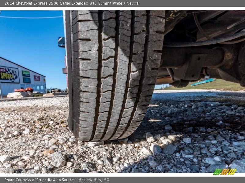 Summit White / Neutral 2014 Chevrolet Express 3500 Cargo Extended WT