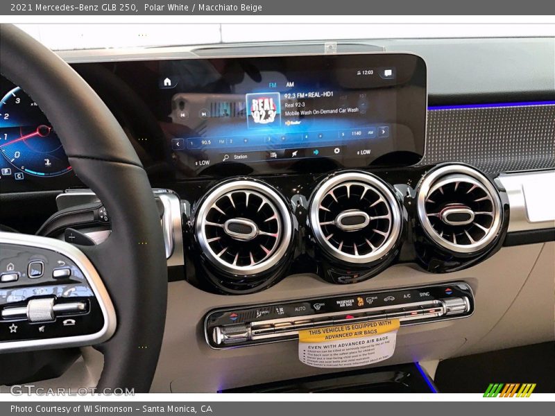 Polar White / Macchiato Beige 2021 Mercedes-Benz GLB 250