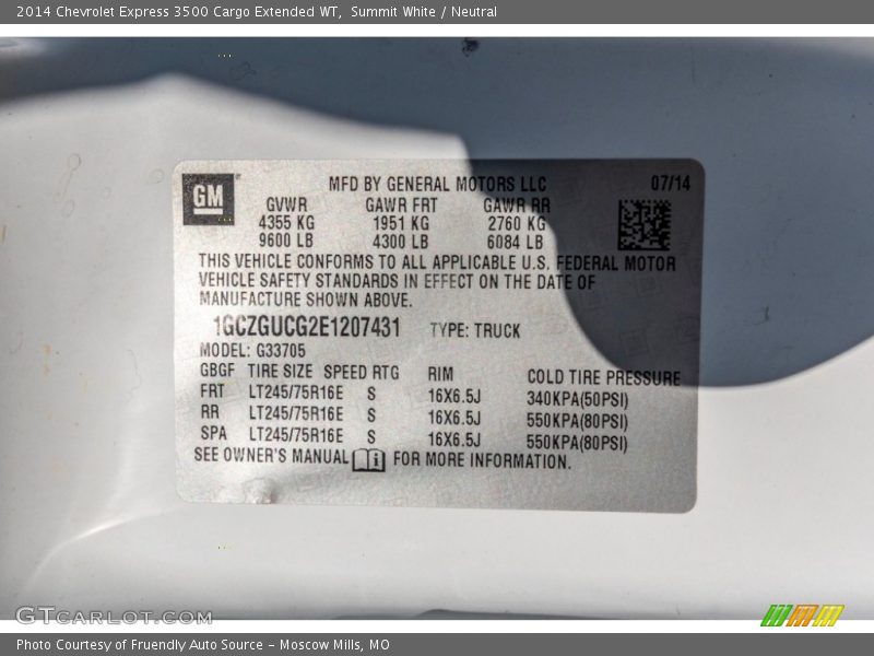 Summit White / Neutral 2014 Chevrolet Express 3500 Cargo Extended WT