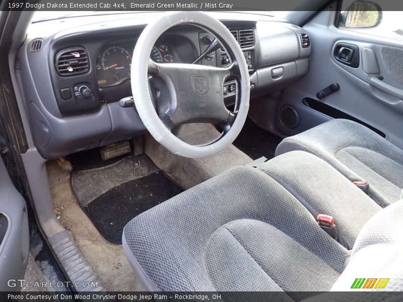 Front Seat of 1997 Dakota Extended Cab 4x4