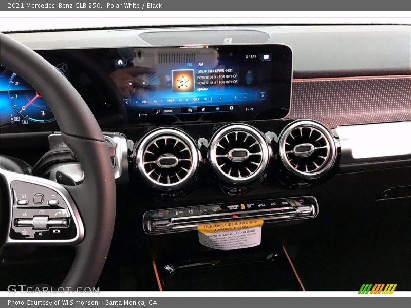 Polar White / Black 2021 Mercedes-Benz GLB 250