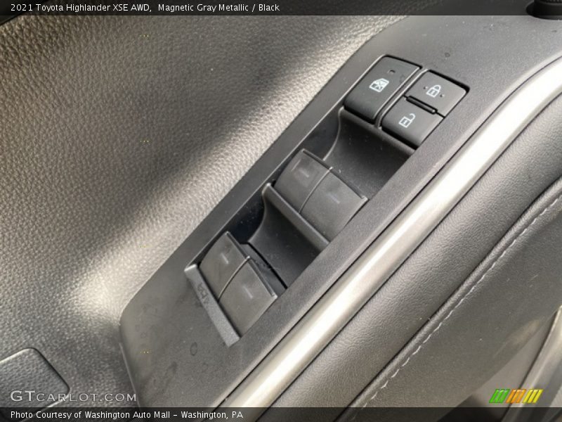 Magnetic Gray Metallic / Black 2021 Toyota Highlander XSE AWD