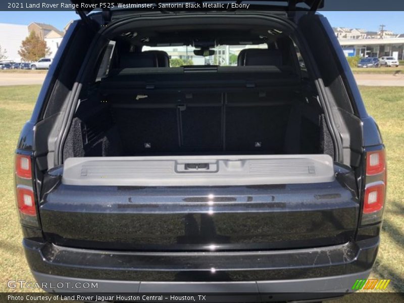  2021 Range Rover P525 Westminster Trunk