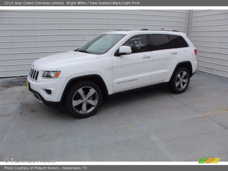 Bright White / New Zealand Black/Light Frost 2014 Jeep Grand Cherokee Limited