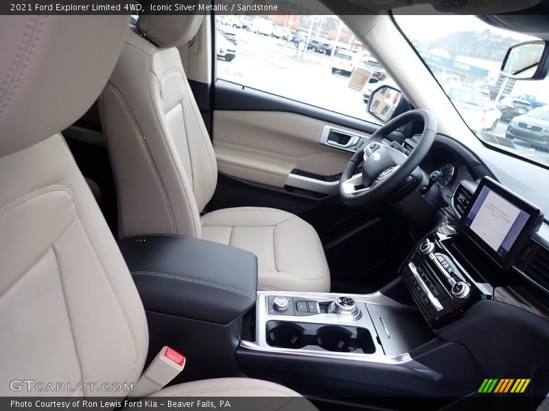Iconic Silver Metallic / Sandstone 2021 Ford Explorer Limited 4WD