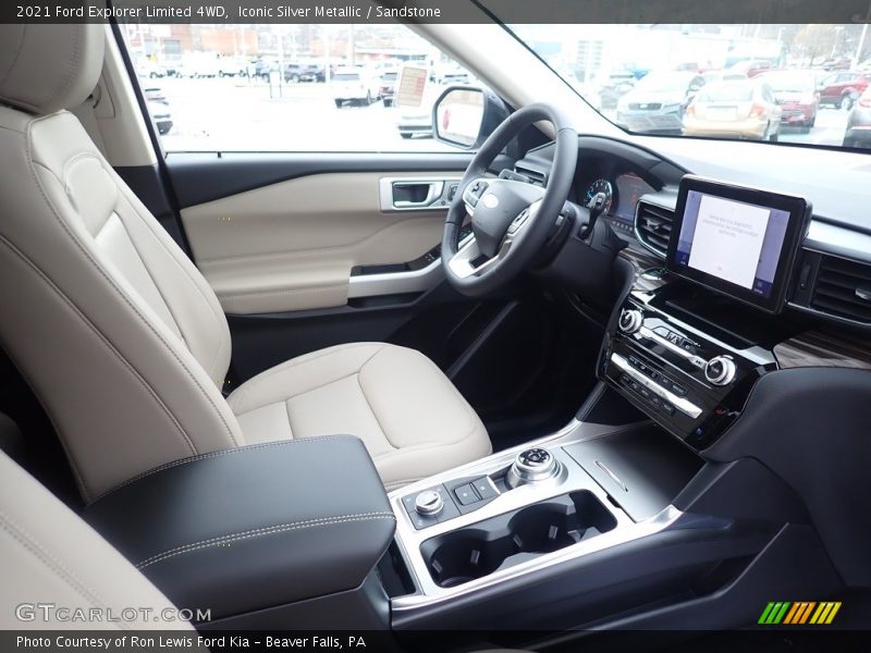 Iconic Silver Metallic / Sandstone 2021 Ford Explorer Limited 4WD