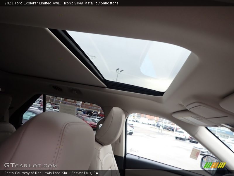 Iconic Silver Metallic / Sandstone 2021 Ford Explorer Limited 4WD