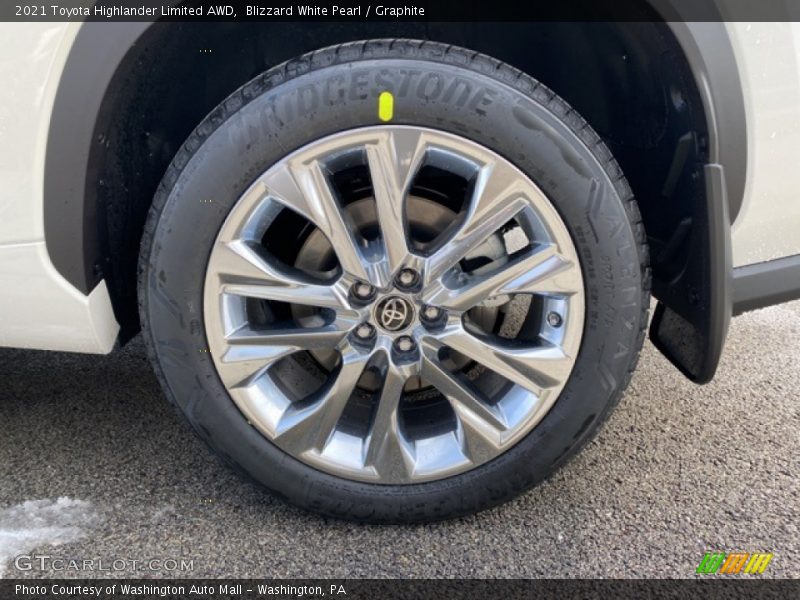 Blizzard White Pearl / Graphite 2021 Toyota Highlander Limited AWD