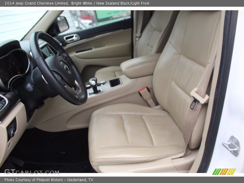 Bright White / New Zealand Black/Light Frost 2014 Jeep Grand Cherokee Limited