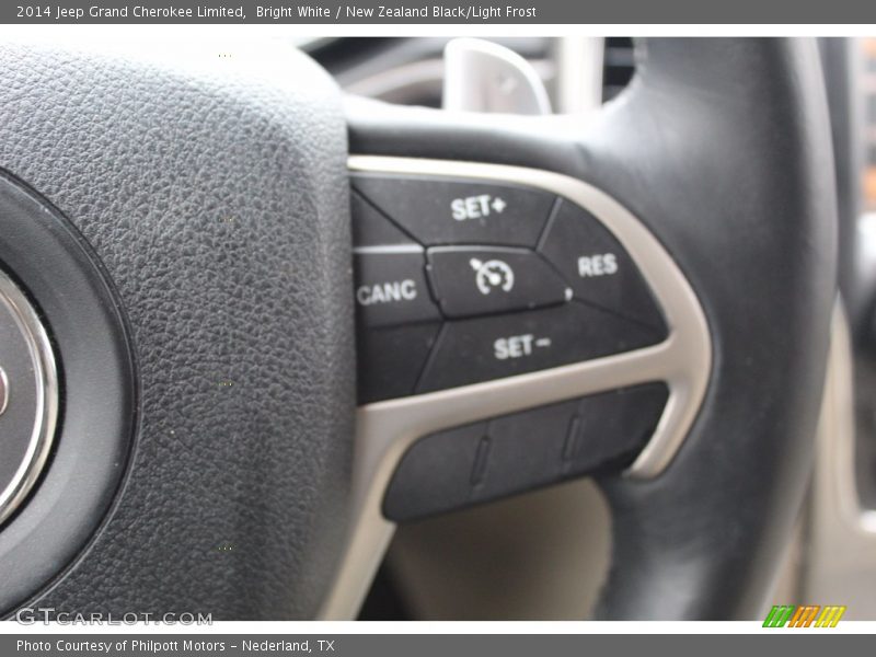 Bright White / New Zealand Black/Light Frost 2014 Jeep Grand Cherokee Limited