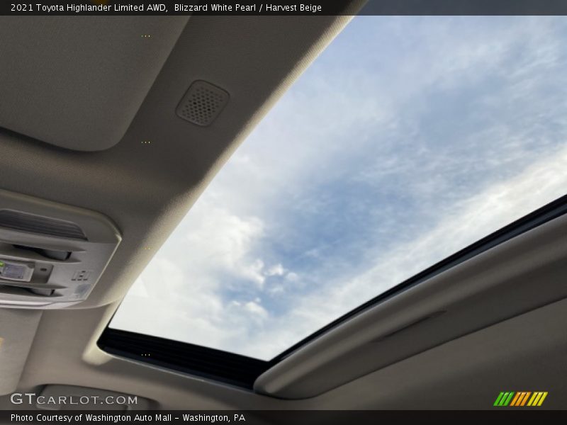 Blizzard White Pearl / Harvest Beige 2021 Toyota Highlander Limited AWD