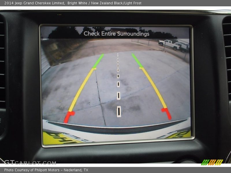 Bright White / New Zealand Black/Light Frost 2014 Jeep Grand Cherokee Limited