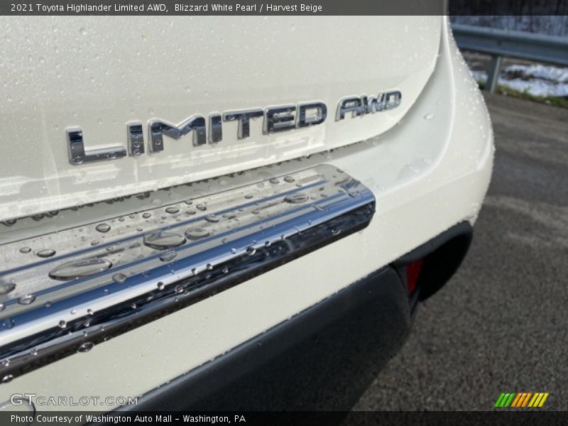 Blizzard White Pearl / Harvest Beige 2021 Toyota Highlander Limited AWD