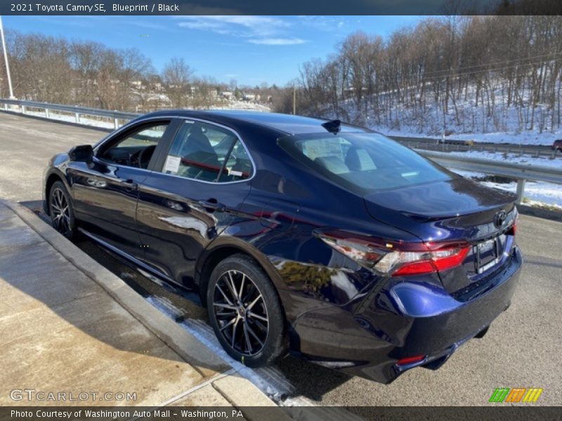 Blueprint / Black 2021 Toyota Camry SE