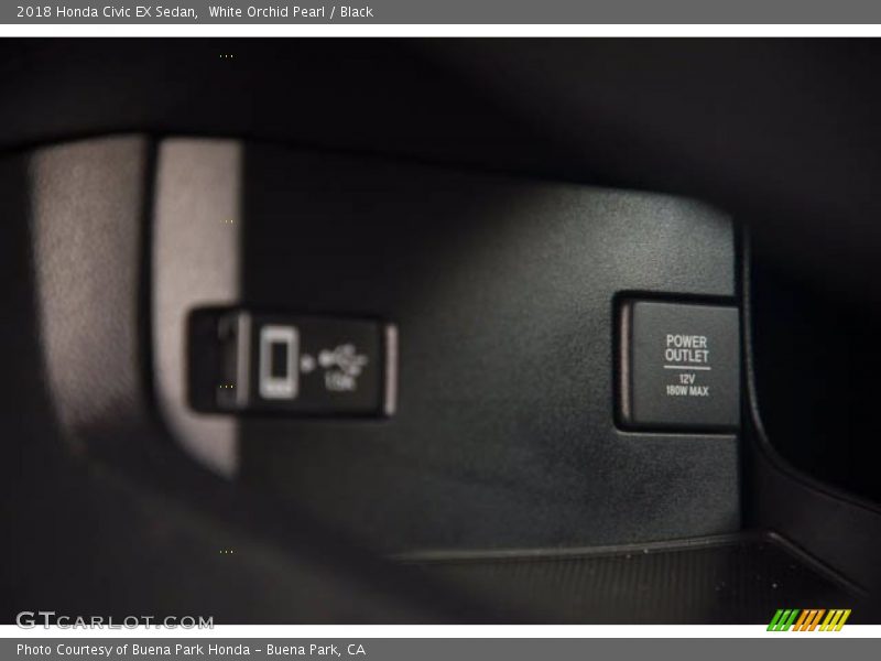 White Orchid Pearl / Black 2018 Honda Civic EX Sedan