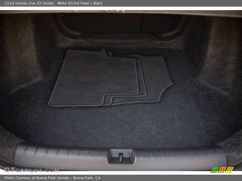 White Orchid Pearl / Black 2018 Honda Civic EX Sedan