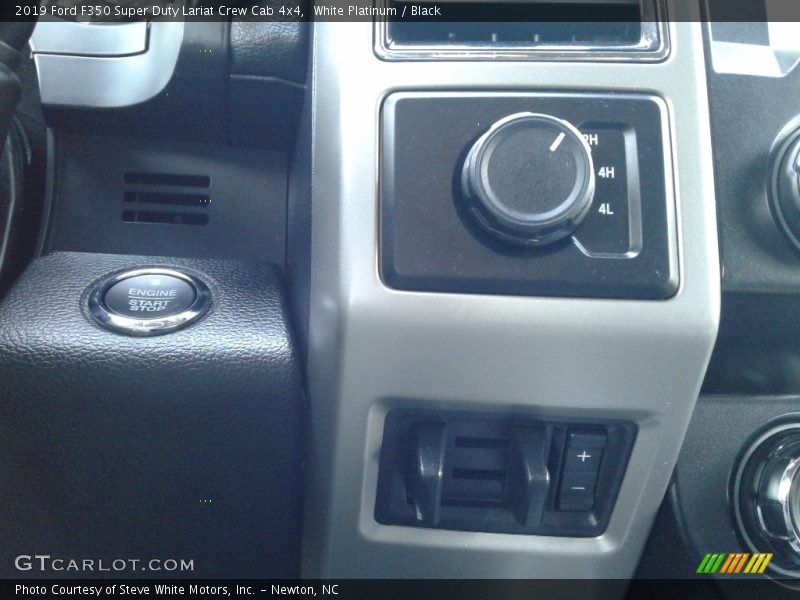 White Platinum / Black 2019 Ford F350 Super Duty Lariat Crew Cab 4x4