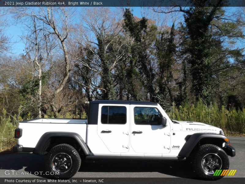 Bright White / Black 2021 Jeep Gladiator Rubicon 4x4