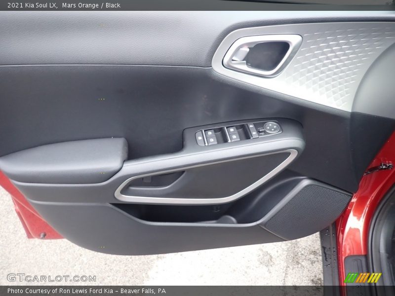 Door Panel of 2021 Soul LX