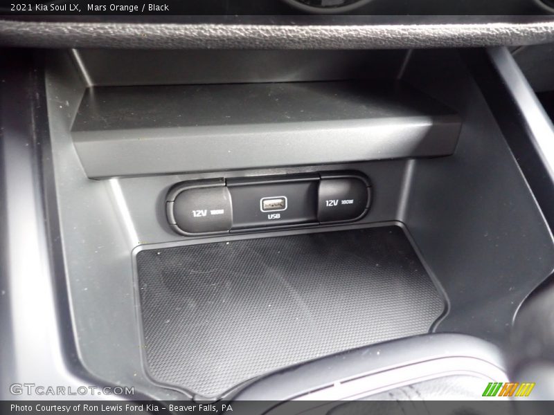 Mars Orange / Black 2021 Kia Soul LX