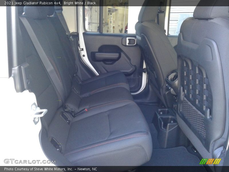 Bright White / Black 2021 Jeep Gladiator Rubicon 4x4
