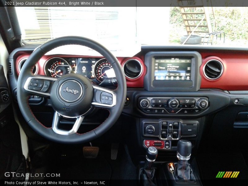 Bright White / Black 2021 Jeep Gladiator Rubicon 4x4