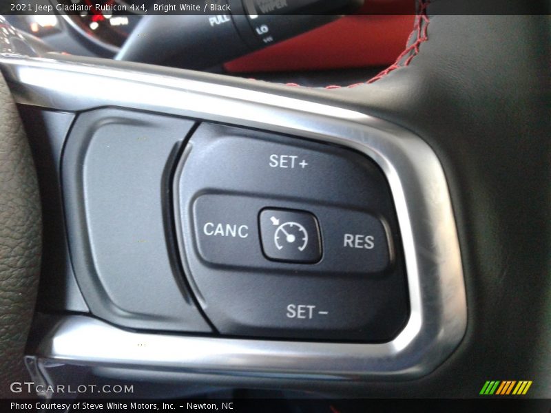 Bright White / Black 2021 Jeep Gladiator Rubicon 4x4