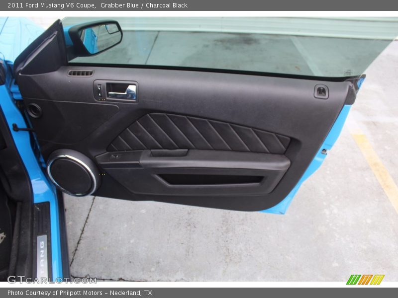 Grabber Blue / Charcoal Black 2011 Ford Mustang V6 Coupe