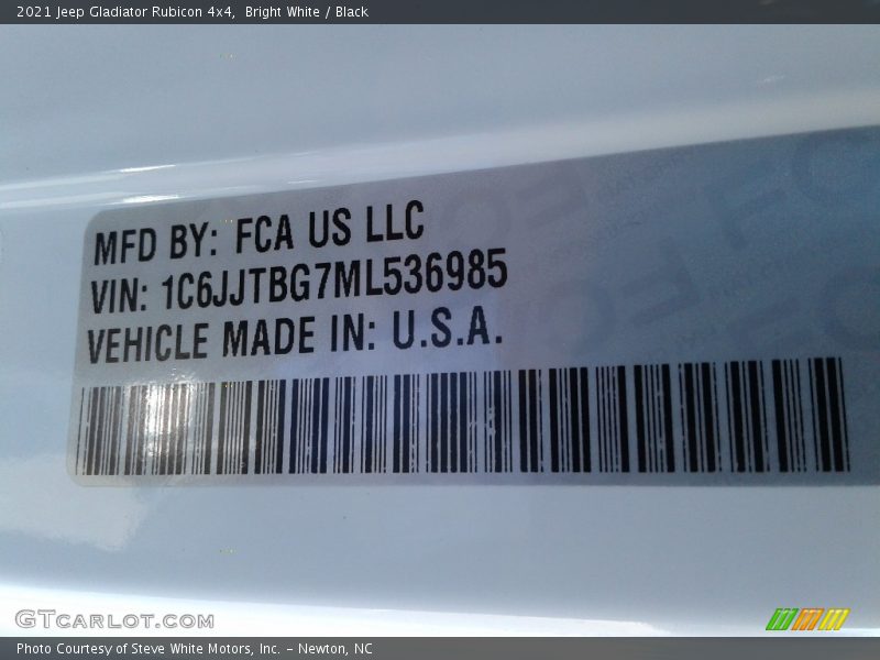Bright White / Black 2021 Jeep Gladiator Rubicon 4x4
