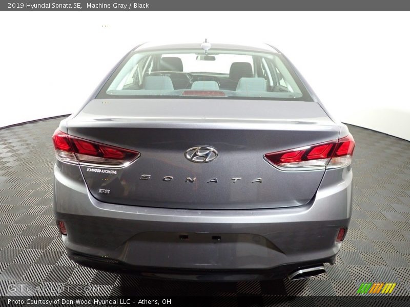 Machine Gray / Black 2019 Hyundai Sonata SE