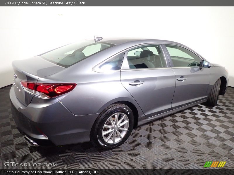 Machine Gray / Black 2019 Hyundai Sonata SE