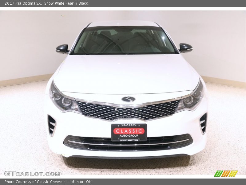 Snow White Pearl / Black 2017 Kia Optima SX