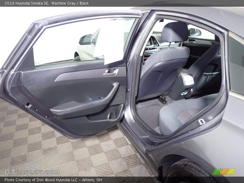 Machine Gray / Black 2019 Hyundai Sonata SE
