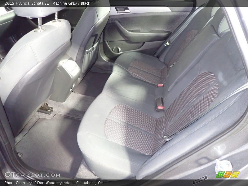 Machine Gray / Black 2019 Hyundai Sonata SE