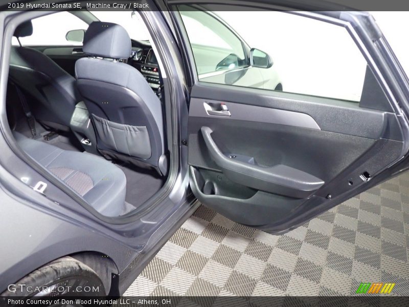 Machine Gray / Black 2019 Hyundai Sonata SE