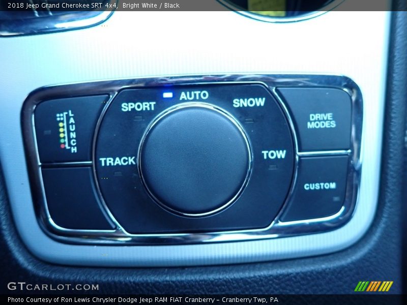 Bright White / Black 2018 Jeep Grand Cherokee SRT 4x4