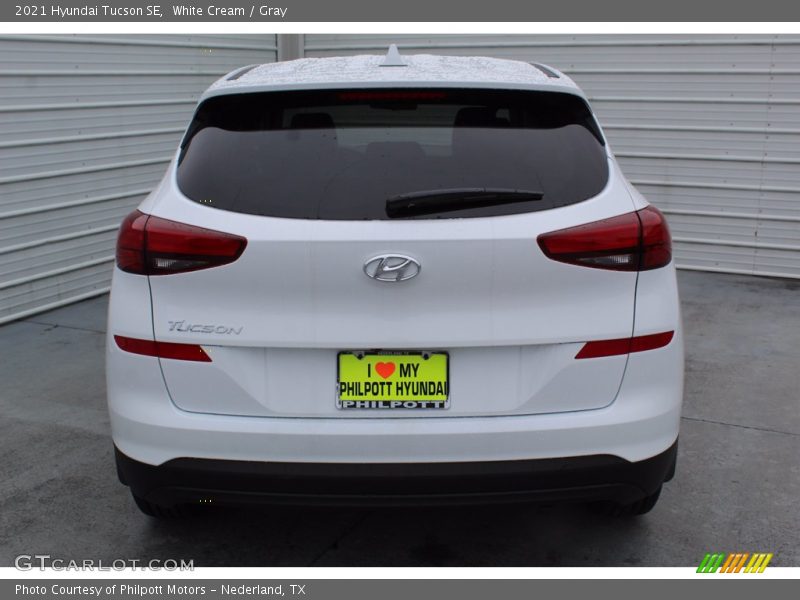 White Cream / Gray 2021 Hyundai Tucson SE