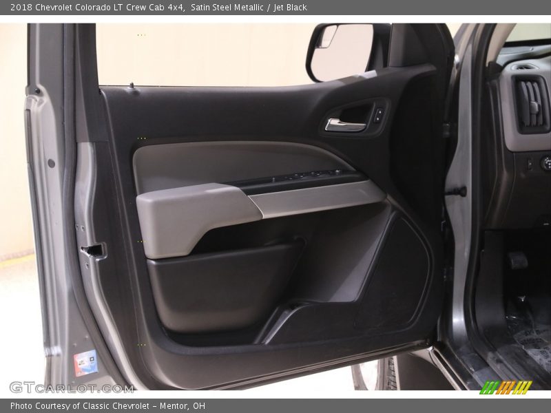 Satin Steel Metallic / Jet Black 2018 Chevrolet Colorado LT Crew Cab 4x4