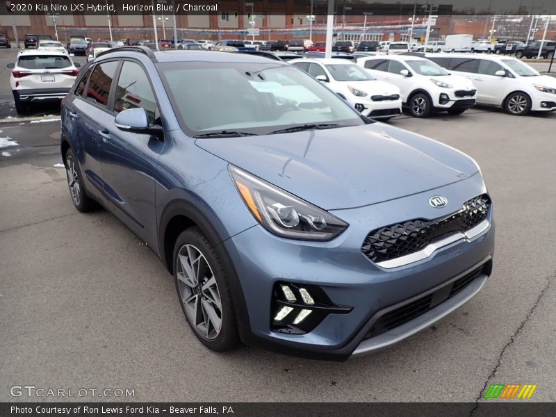 Front 3/4 View of 2020 Niro LXS Hybrid